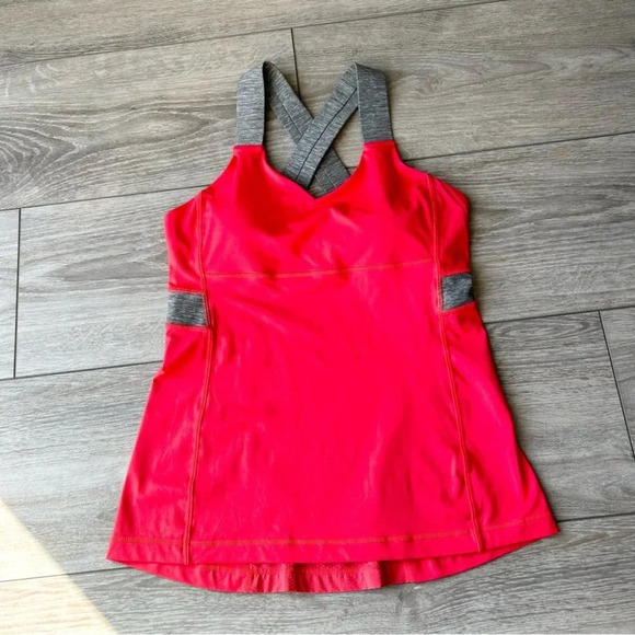 Lululemon Push  Your Limits Poncho Coral - Picture 3 of 13